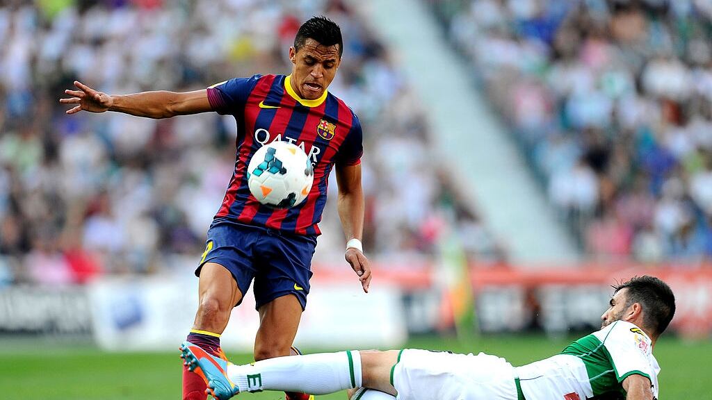 ¿Se dará? Alexis Sánchez nuevamente aparece en la órbita del Barcelona