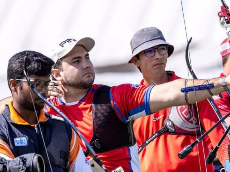 Ricardo Soto clasifica a los cuartos de final del Mundial de Tiro con Arco en Berlín