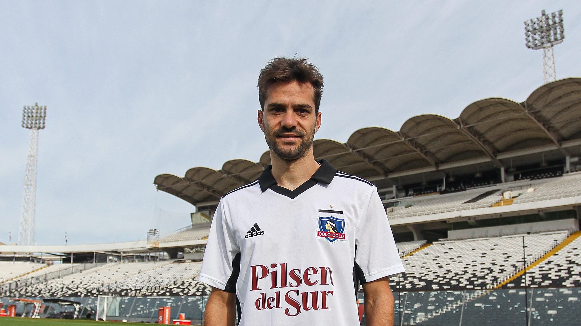 Agustín Bouzat fue oficializado como refuerzo de Colo Colo