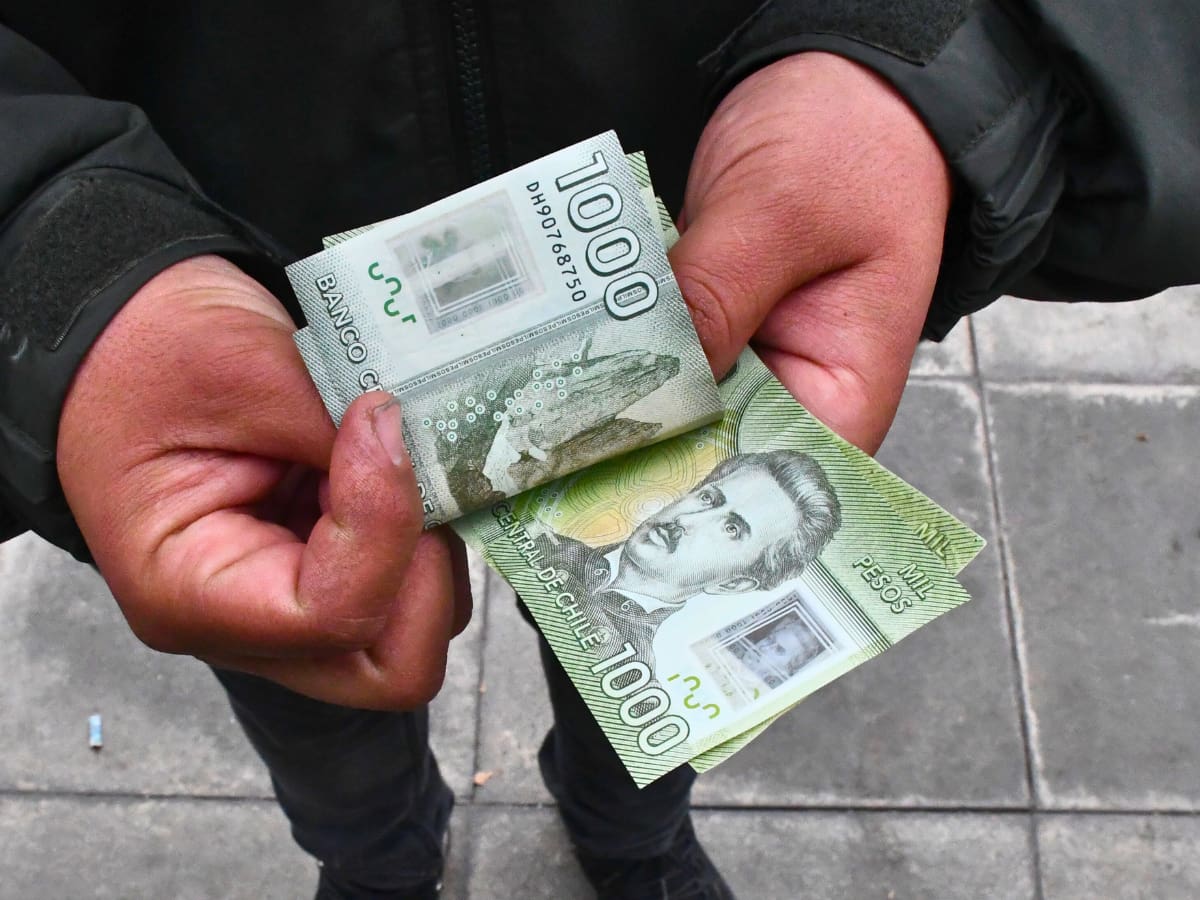 Sueldo mínimo en Chile subiría solo $7.546: Gobierno explica por qué propone llevarlo a $546.546