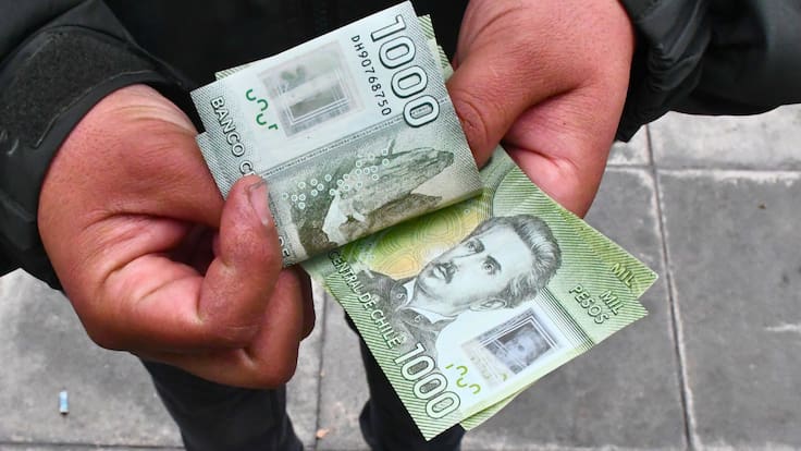 Sueldo mínimo en Chile subiría solo $7.546: Gobierno explica por qué propone llevarlo a $546.546