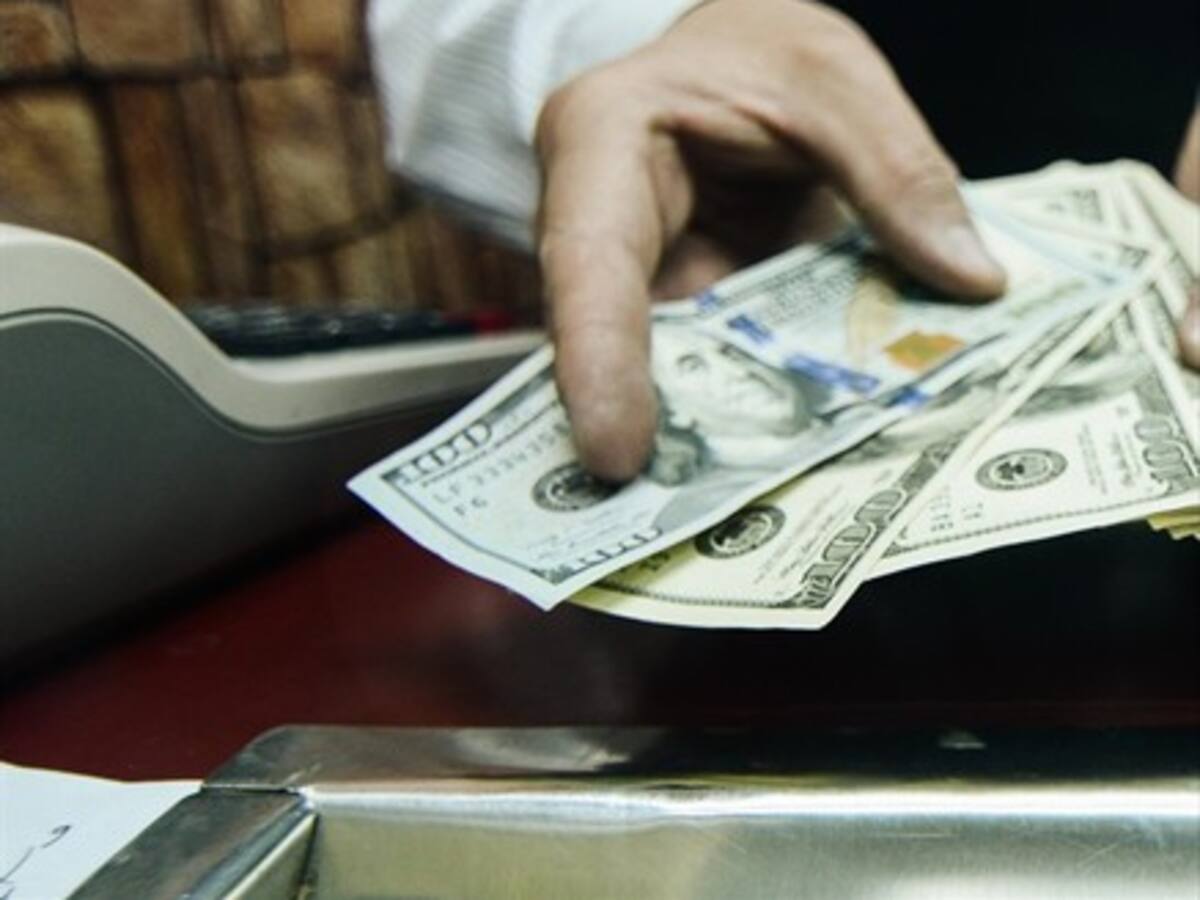 En picada: dólar cayó más de $3 y seguirá bajo el nivel esperado