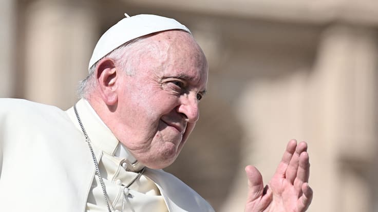 Papa Francisco sufre dos “episodios respiratorios agudos”: su estado sigue siendo reservado