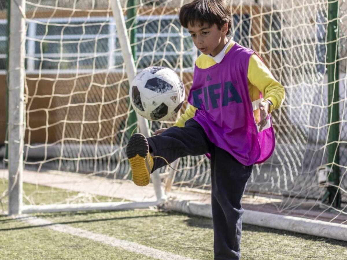 FIFA iniciará en Chile programa que busca ayudar a 700 millones de niños y niñas en todo el mundo