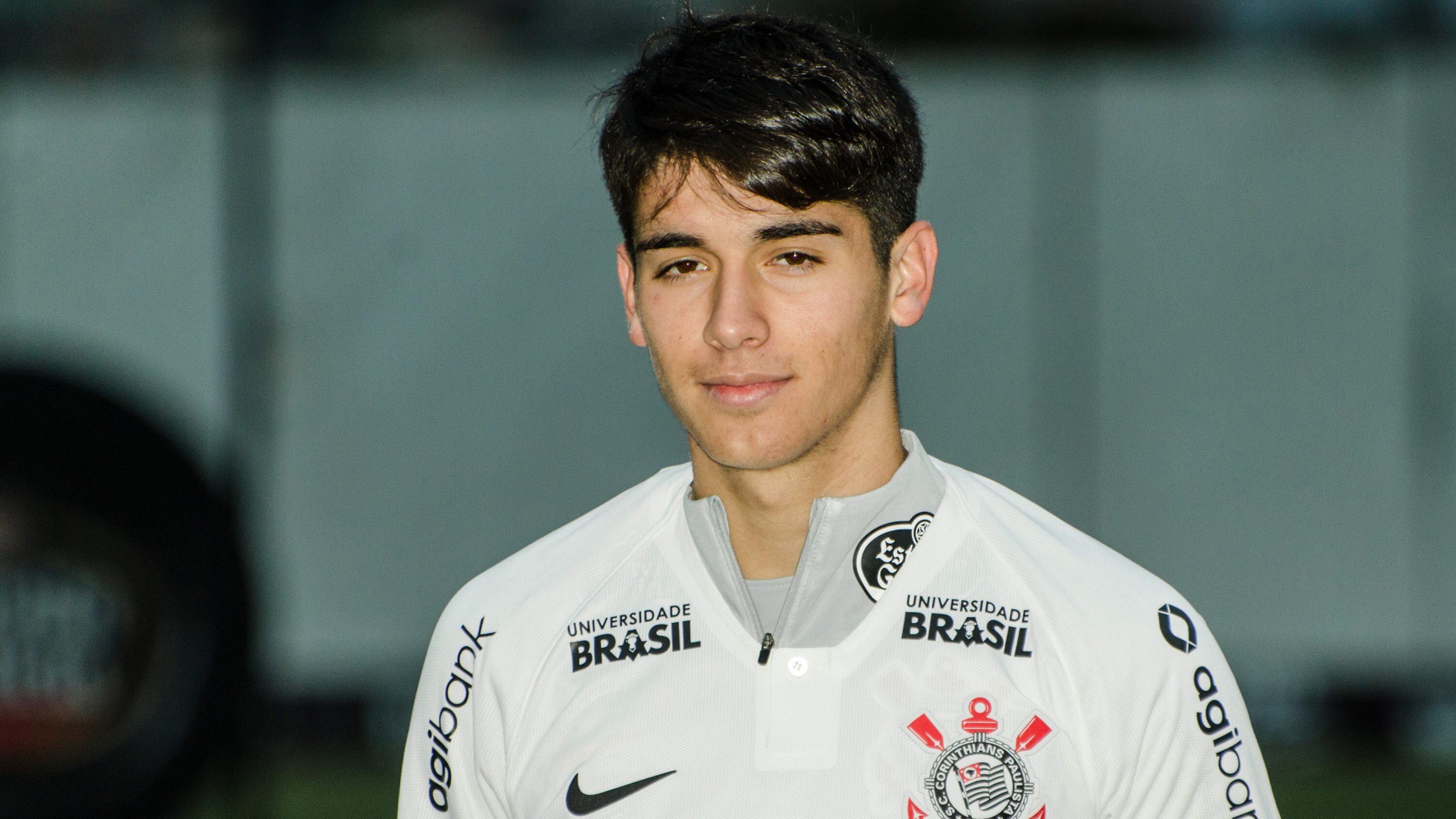 Ángelo Araos Necaxa