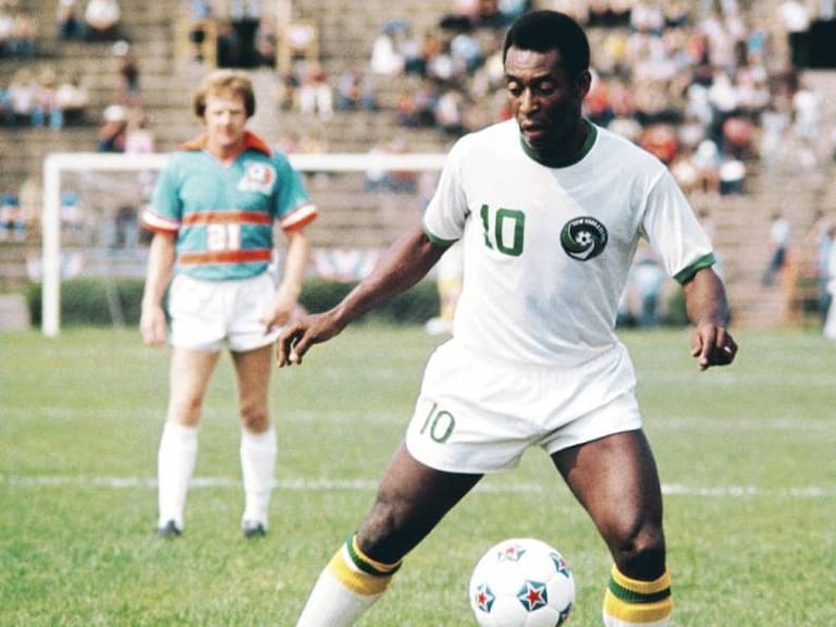 Deportes con Historia: la leyenda del rey Pelé, a punto de cumplir 80 años
