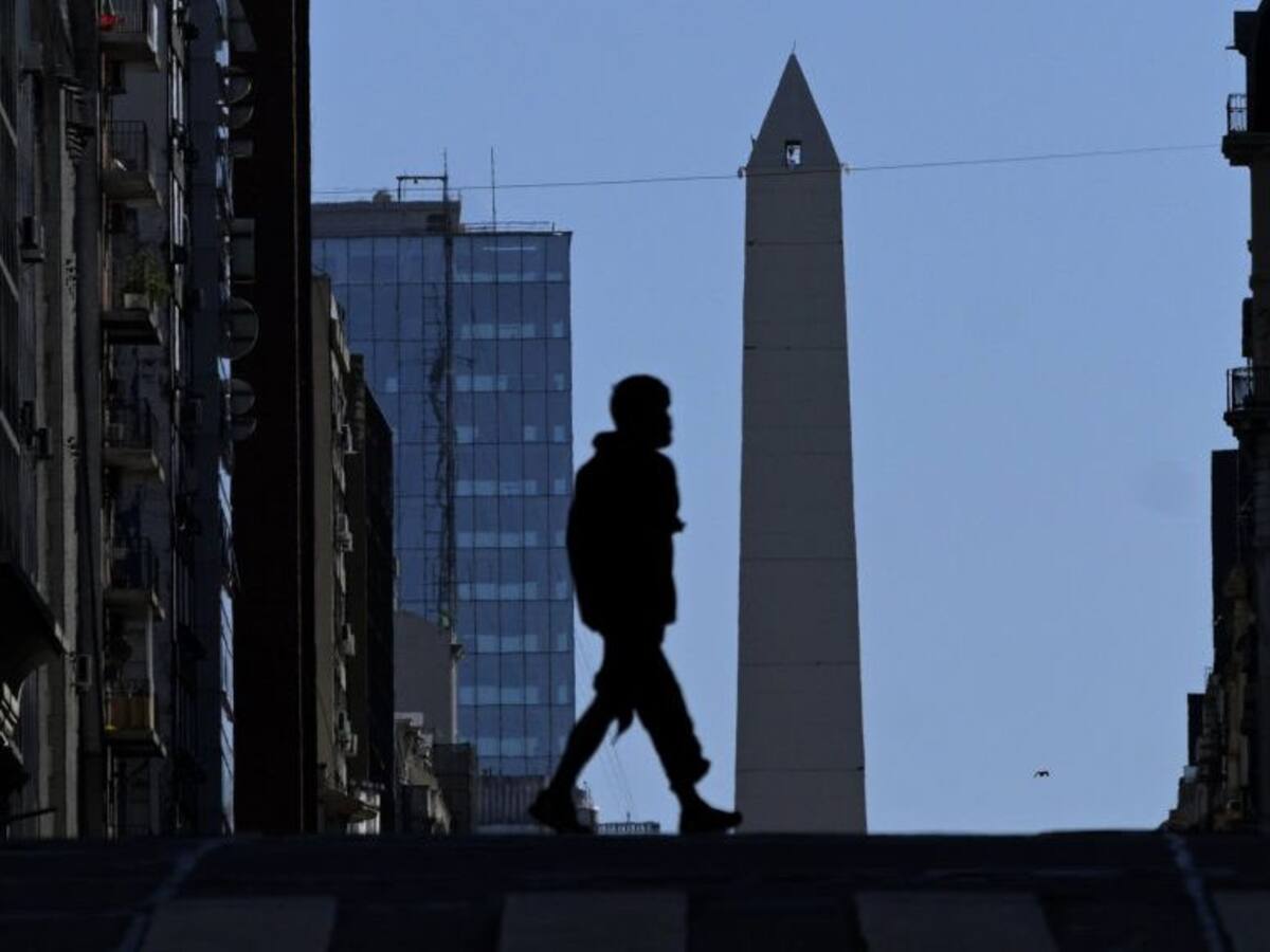 Argentina reportó una caída de casi el 50% del comercio de venta al público ante crisis del coronavirus