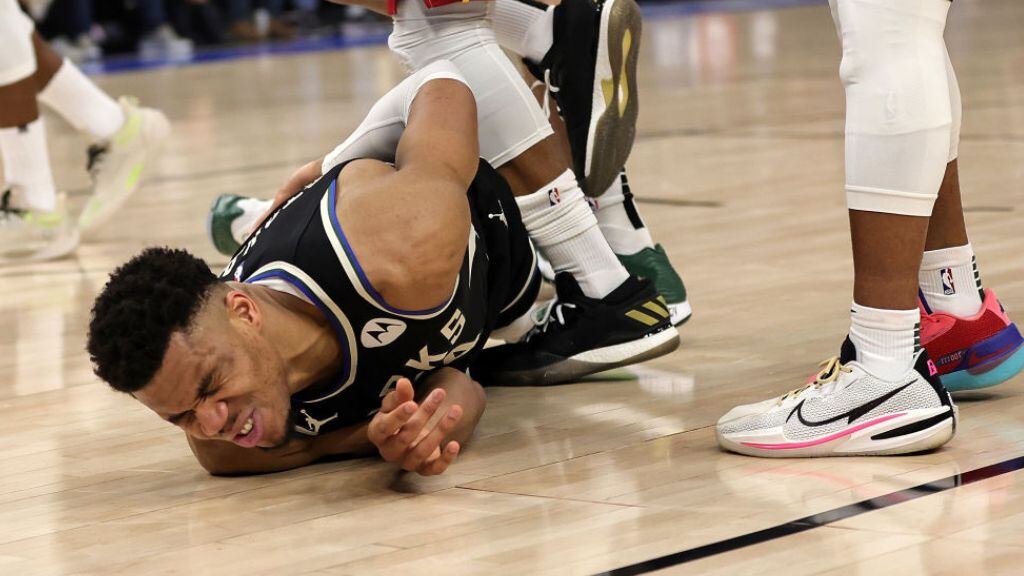 Giannis Antetokounmpo - NBA playoffs - lesión