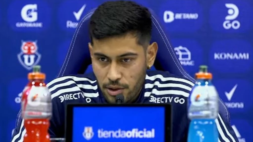 Emmanuel Ojeda se pone metas en la U: "Voy a dar lo mejor de mí para sacar esa maldición de los clásicos"