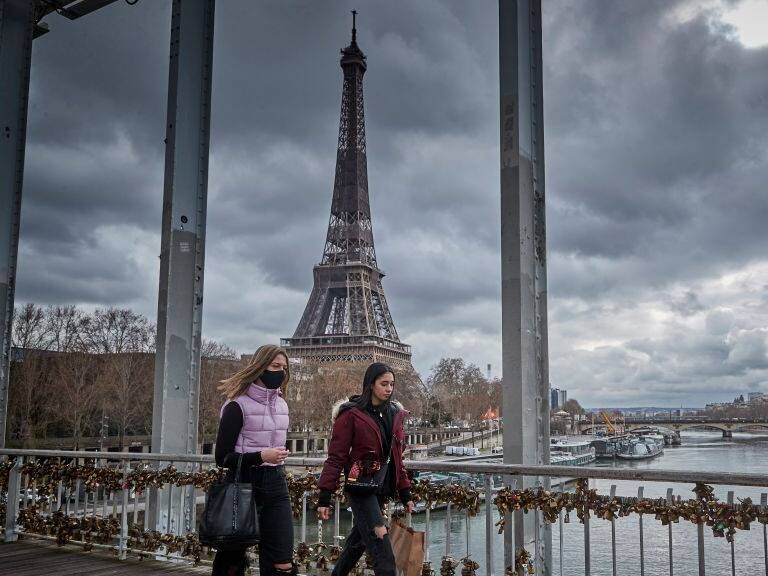 Covid 19: Presidente Macron ordenó el confinamiento de toda Francia por las próximas cuatro semanas