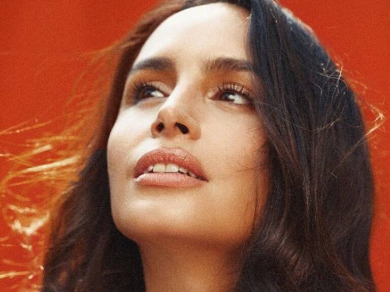 Fernanda Urrejola habla de su papel en Cry Macho.