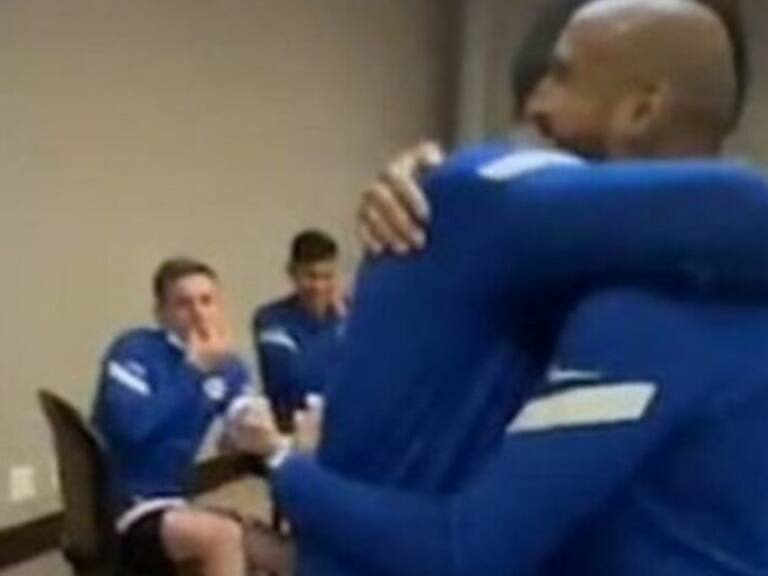 Guarello y Bonvallet se abrazaron como Vidal y Bravo