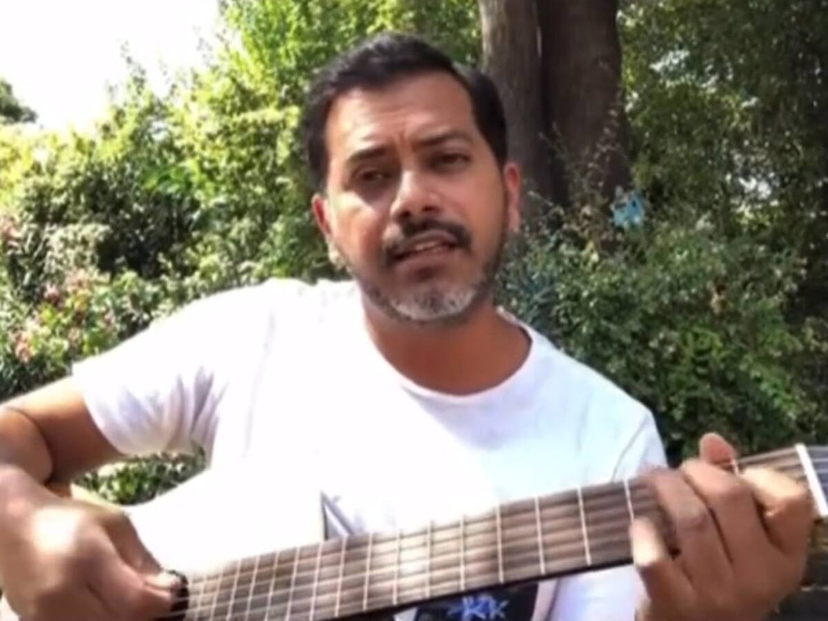 “Recuerdo a Chilectra, pucha que la extraño...”: Pedro Ruminot revive uno de sus más conocidos hits como humorista para criticar a Enel