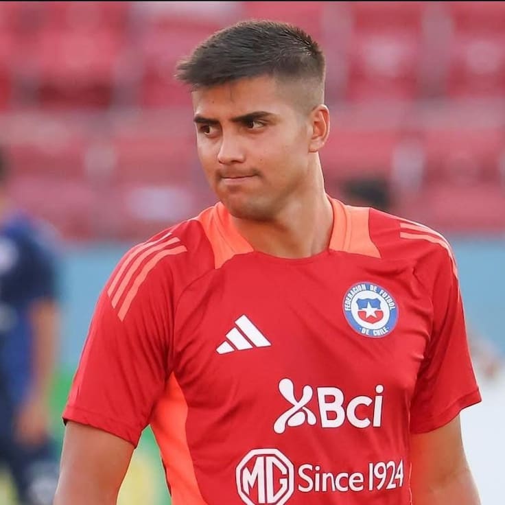 Humo blanco en Macul: Colo Colo abrocha a su nuevo e inesperado refuerzo para el 2026