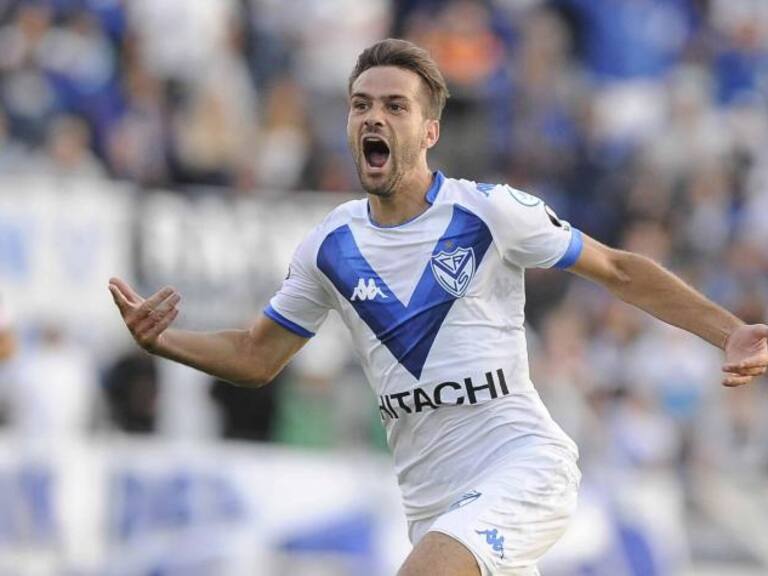 Agustín Bouzat de Vélez Sarsfield podría transformarse en el nuevo delantero de Colo Colo