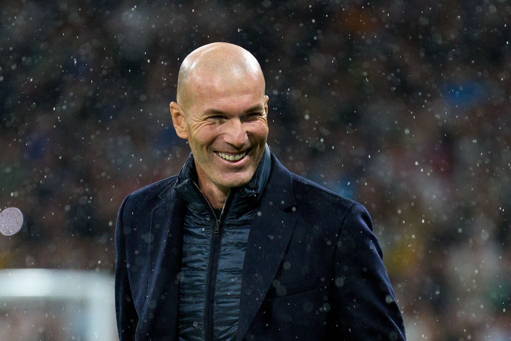 Zinedine Zidane surge como candidato para dirigir a Brasil