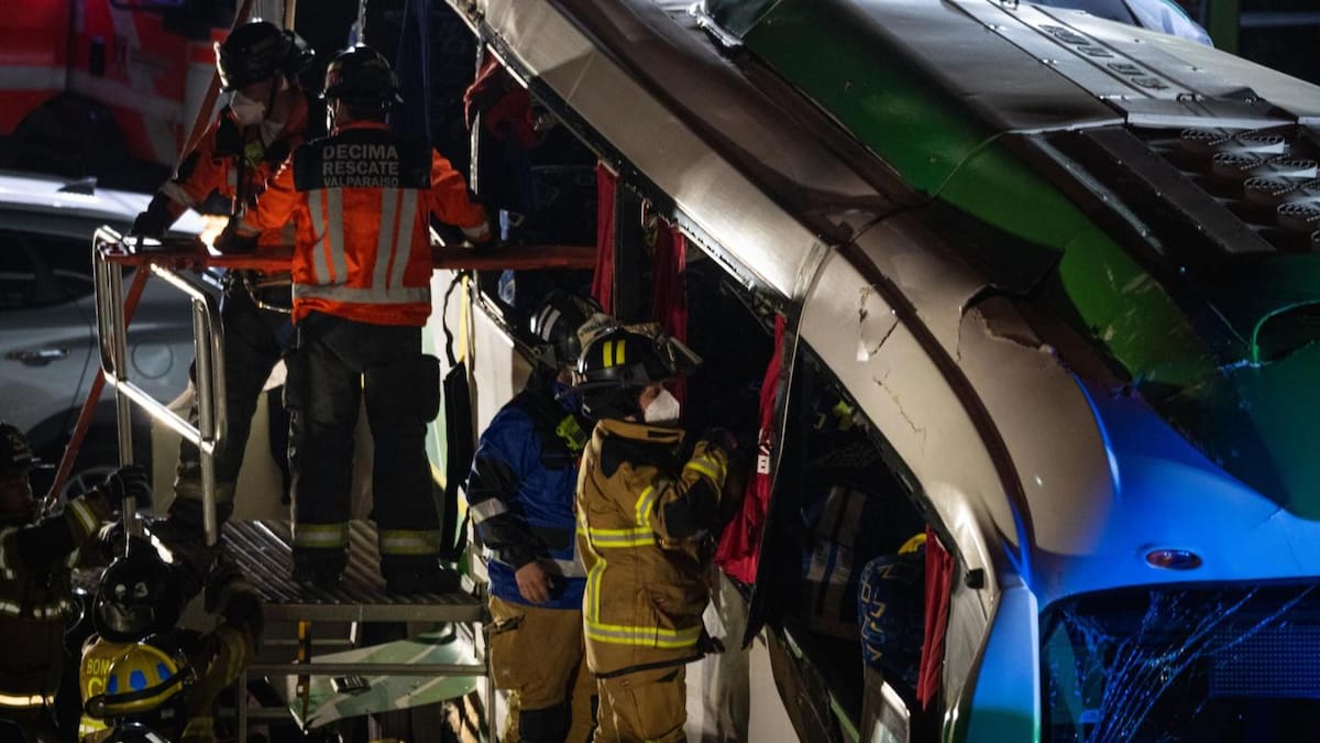 Chofer de bus de la Orquesta de Cámara seguirá detenido: tribunal concede 72 horas para reunir antecedentes