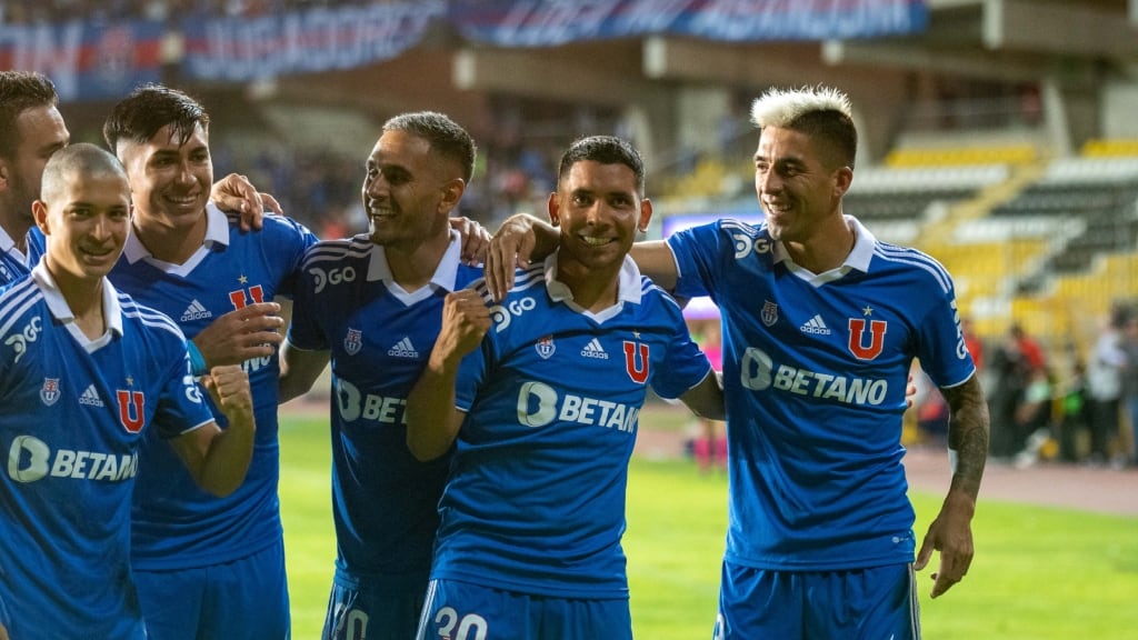 Con cuatro refuerzos: la probable formación de la U para su debut en el Campeonato Nacional 2023