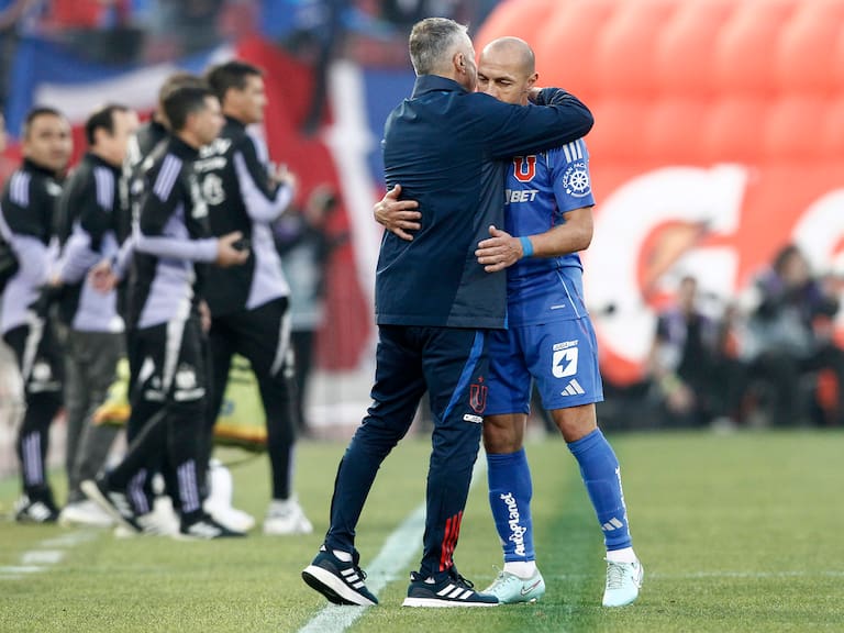 El abrazo entre Gustavo Álvarez y Marcelo Díaz