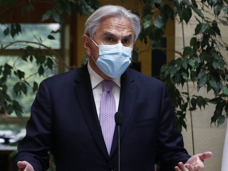 27 DE ABRIL DE 2021/VALPARAISOEl diputado Ivan Moreira, ofrece un punto de prensa en la Camara de Diputados, luego de la decision del Tribunal Constitucional sobre el rechazo al requerimiento del gobierno en contra del tercer retiro de pensiones.
FOTO: LEONARDO RUBILAR CHANDIA/AGENCIAUNO