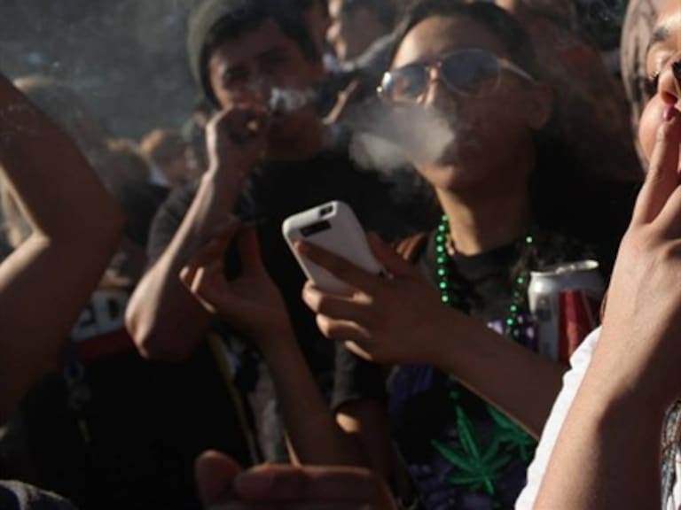 California volverá a votar si se legaliza la marihuana