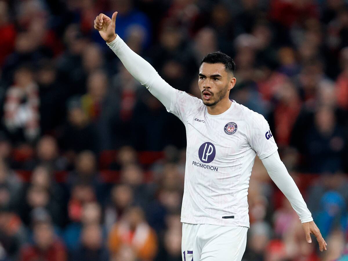 Gabriel Suazo se luce con notable asistencia en empate del Toulouse ante Lorient por la Ligue 1