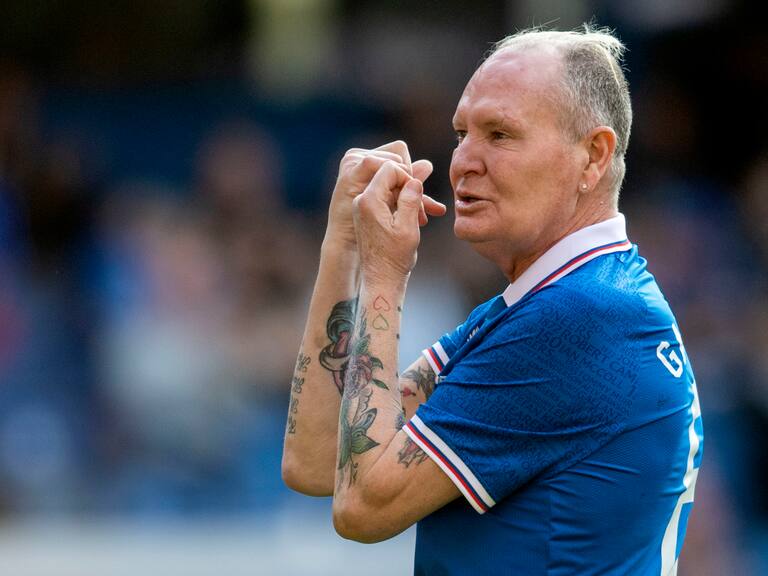 Paul Gascoigne es internado de urgencia tras ser hallado inconsciente en su casa