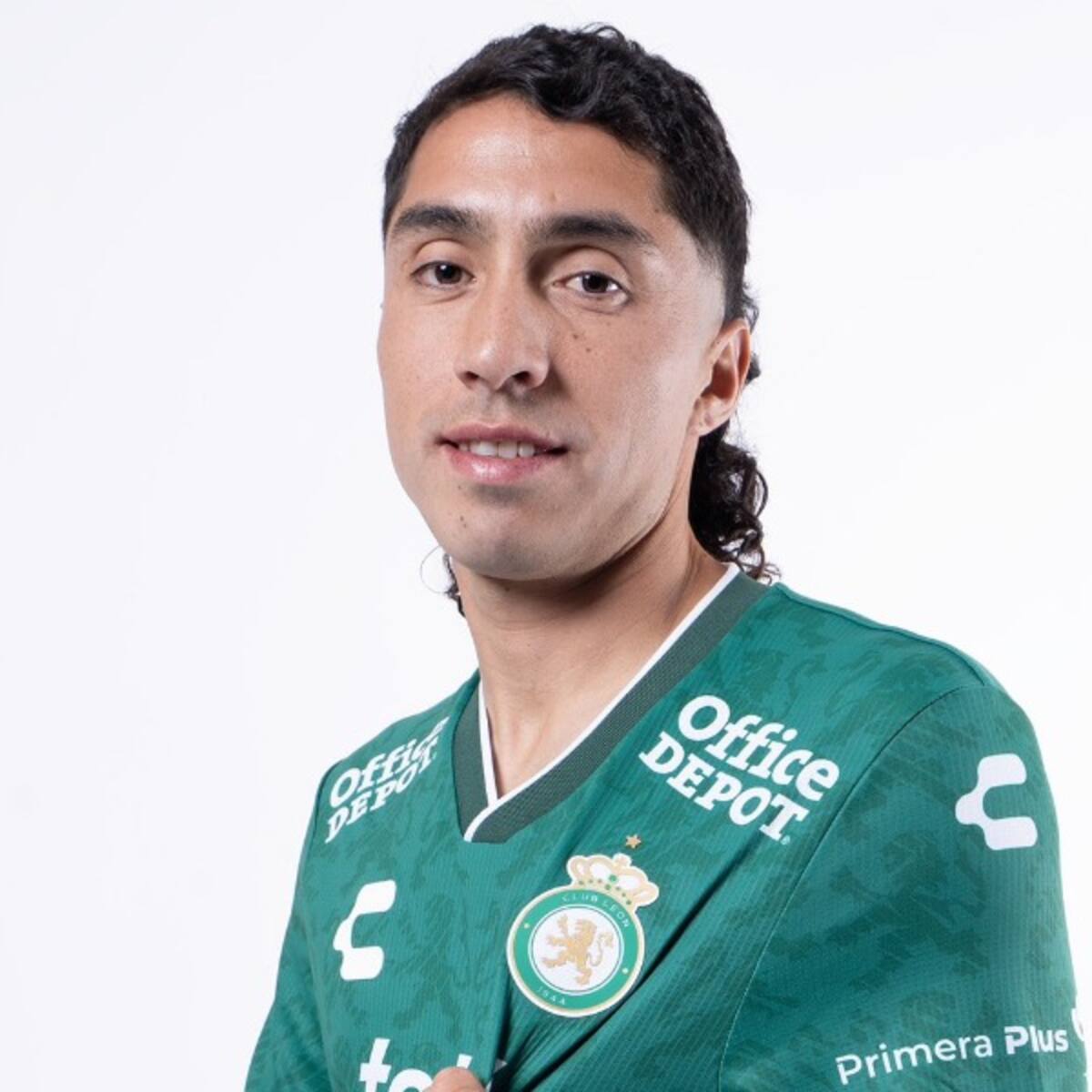 Le prenden velas: la llamativa presentación de Luciano Cabral como nuevo refuerzo del Club León
