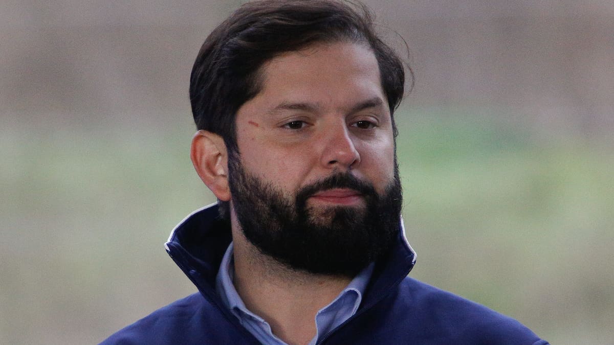 Presidente Boric lamenta fallecimiento de sargento en Talca