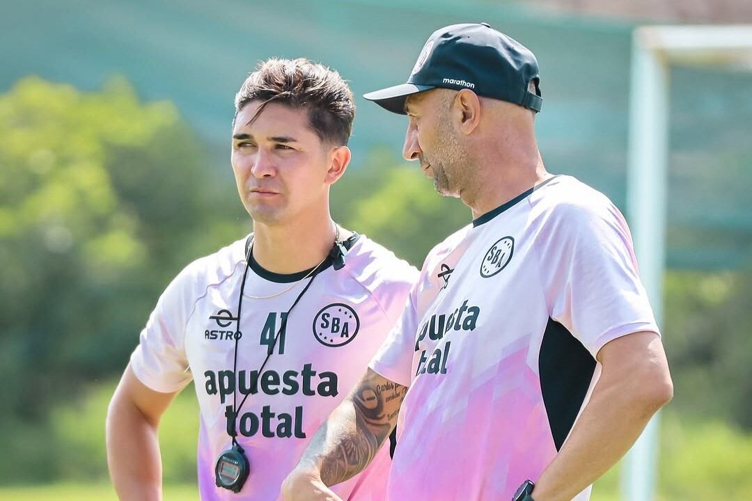 Instagram @feligutierrezleiva