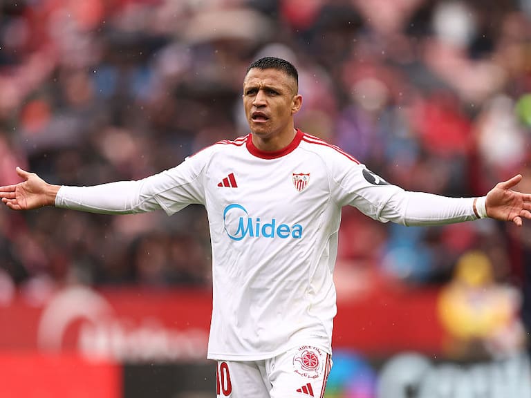 Alexis Sánchez en la derrota del Sevilla