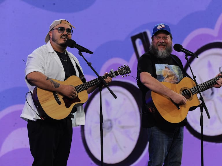 Mensajes a George Harris y homenaje a 31 minutos: Esteban Düch arrasó con el ‘Monstruo’ en Viña 2026