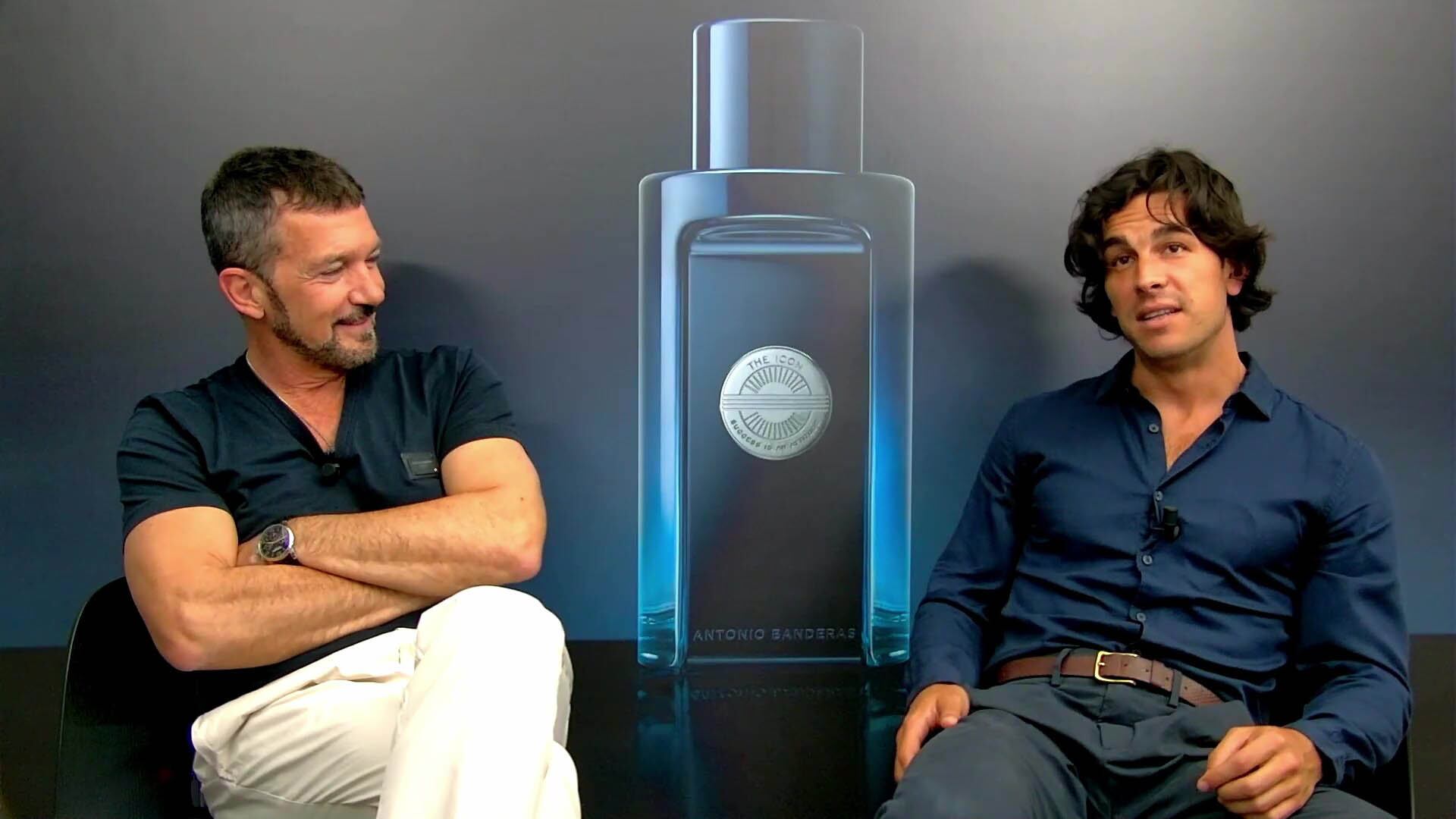 Antonio Banderas y Mario Casas