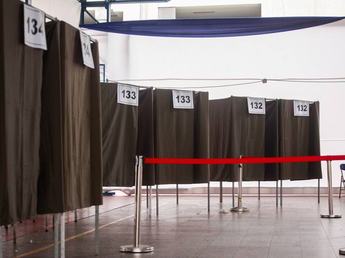 Elecciones segunda vuelta de gobernadores: ¿A qué hora cierran las mesas de votación en Chile?