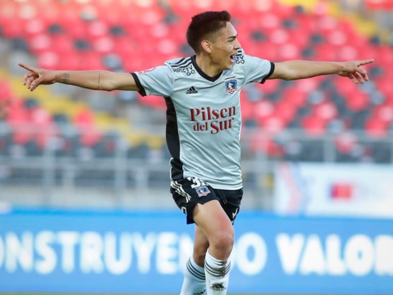 Joan Cruz se iría como jugador libre de Colo Colo por cláusula no cumplida y su agente no estaría interesado en renovar con el club