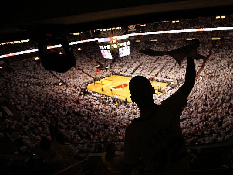 Cartelera partido NBA - playoffs - finales de Conferencia