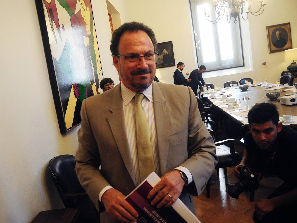 Jefe de gabinete de la Subsecretaría también dejó su cargo tras la denuncia contra Manuel Monsalve