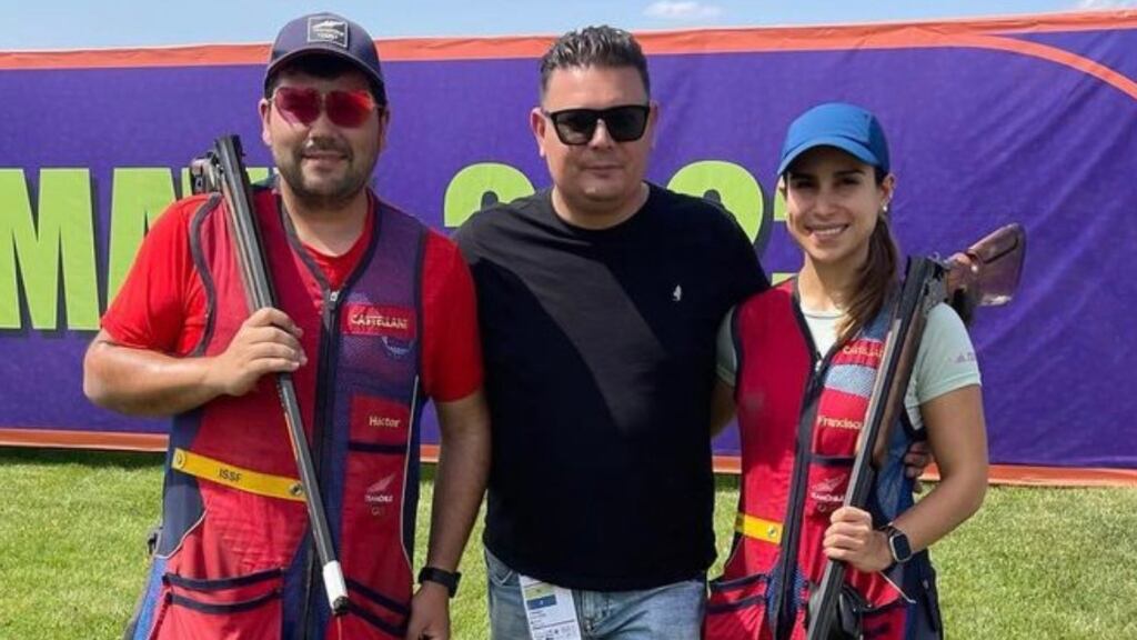 Francisca Crovetto y Héctor Flores ganan medalla de plata en la Copa del Mundo de tiro al vuelo en Lonato