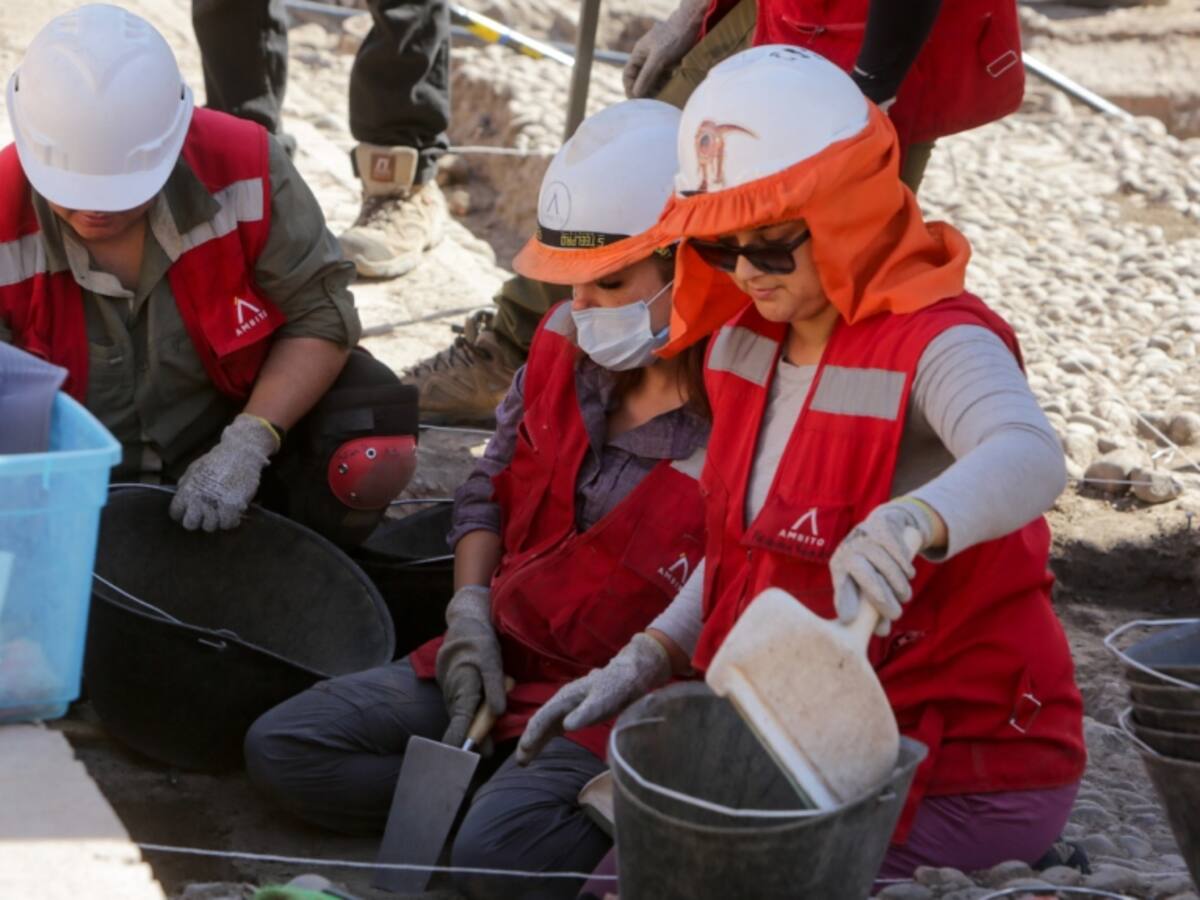 Encuentran material arqueológico en construcción de futura Línea 7 del Metro de Santiago