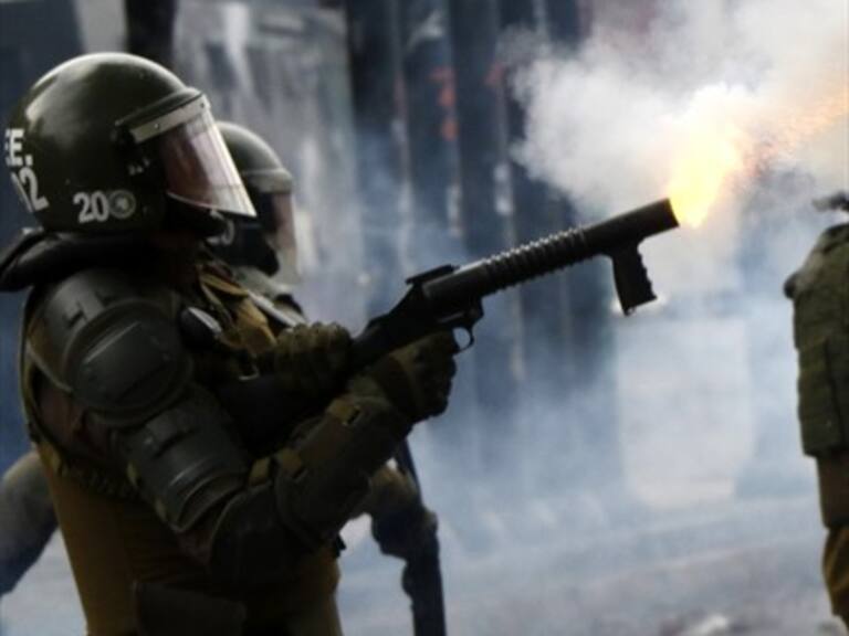 Informe de Amnistía Internacional en Chile: «Autoridades deben cesar la represión de manera urgente»