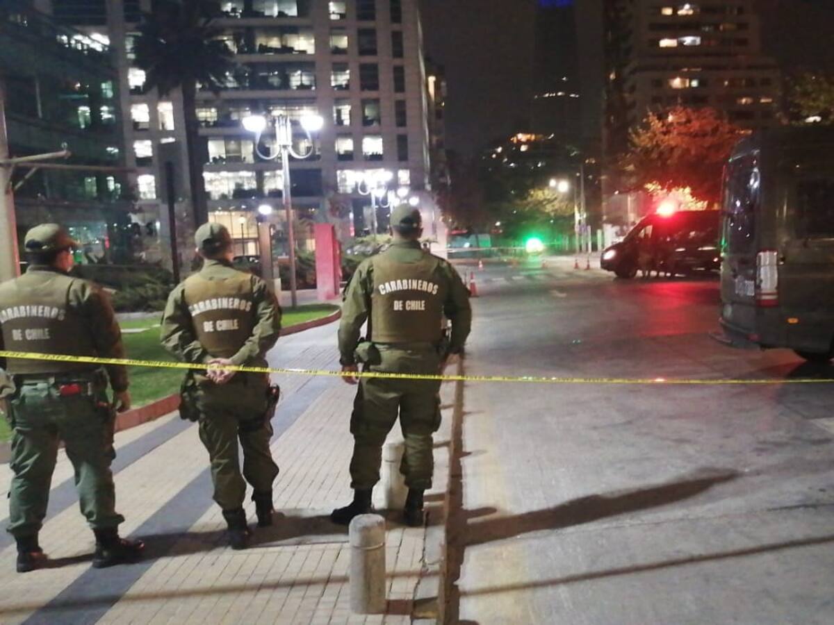 Carabineros realizó operativo en municipalidad de Las Condes por presunto artefacto sospechoso