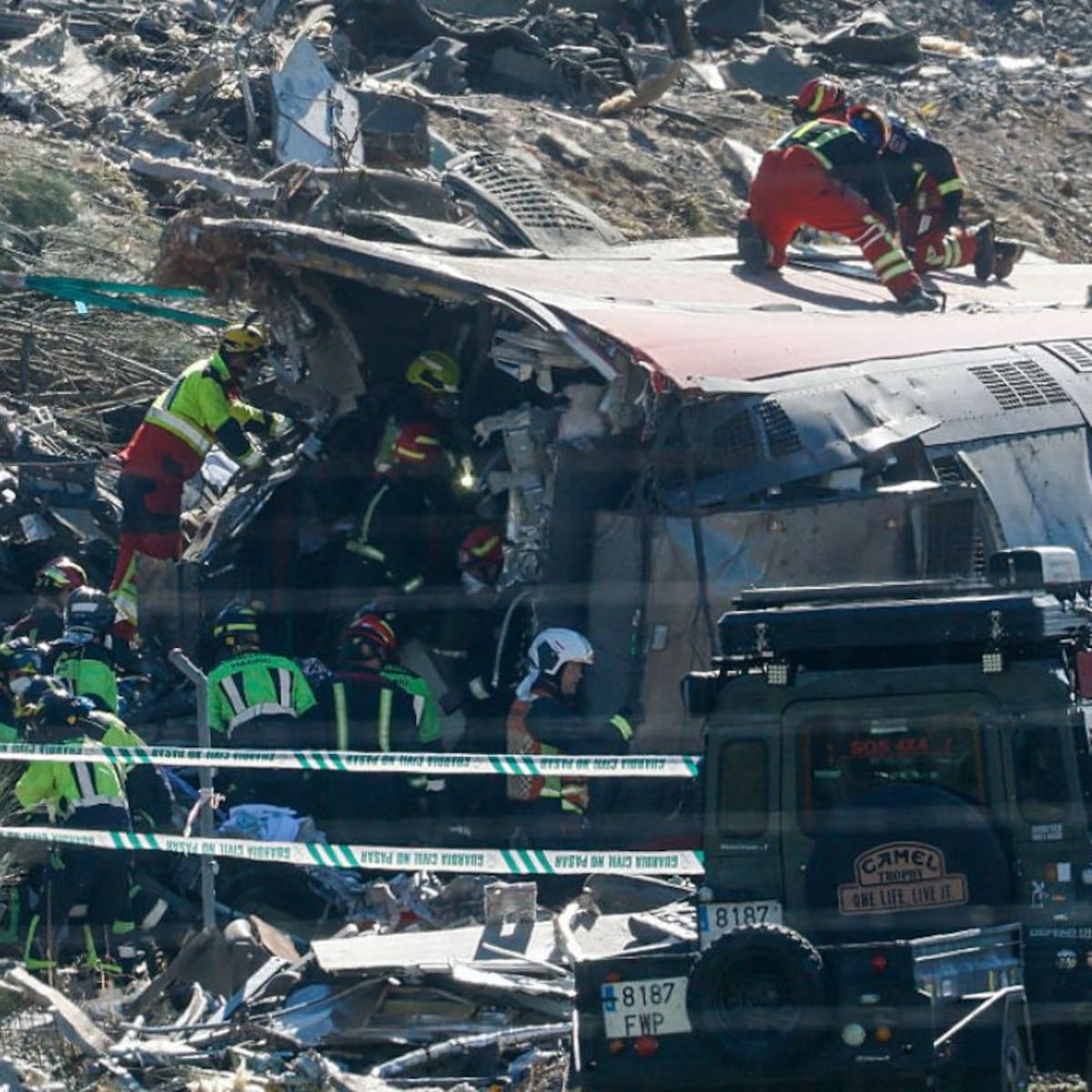 Sube el número de víctimas fatales tras trágico accidente ferroviario en España: cifra llega a 69 muertos
