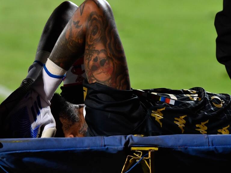 Luis Mejía sufre grave lesión en Copa Chile y queda fuera del resto de la temporada