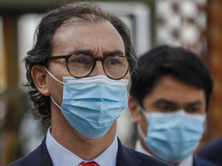 15 de junio del 2021/SANTIAGOEl ministro de Educación, Raúl Figueroa, presenta el proyecto de ley que crea la primera modalidad educativa de reingreso escolar, que se diseñó especialmente para los niños y jóvenes excluidos del sistema escolar y busca dar condiciones de equidad y calidad a todos los estudiantes.
FOTO: SEBASTIAN BELTRAN GAETE/AGENCIAUNO