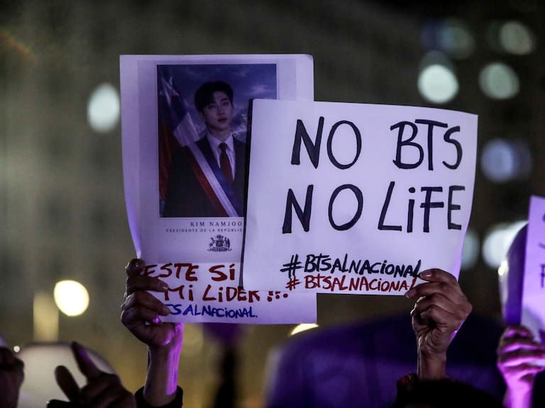 Conciertos de BTS siguen sin definición: Army acuden al Congreso para exigir explicaciones