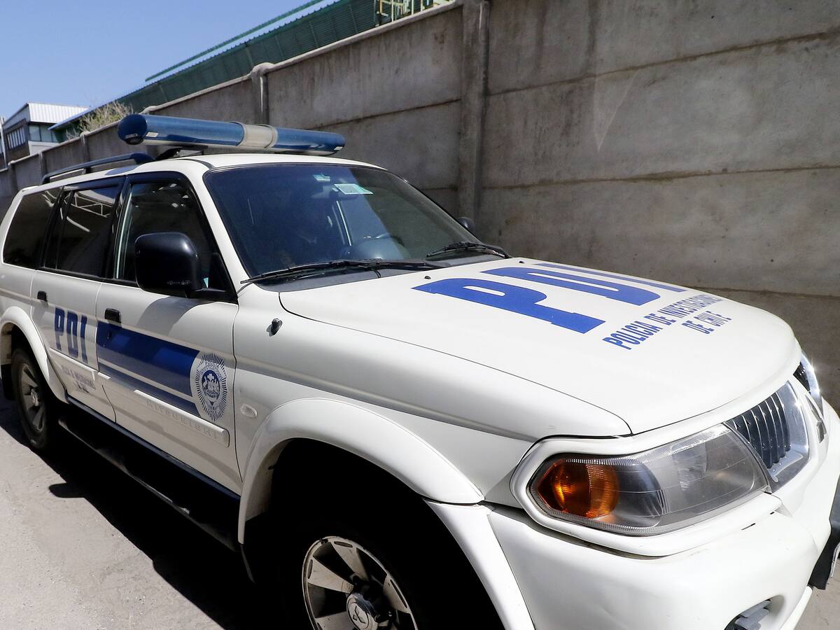 Joven de 23 años murió mientras jugaba a la «ruleta rusa» en Lo Espejo: Se disparó en la cabeza