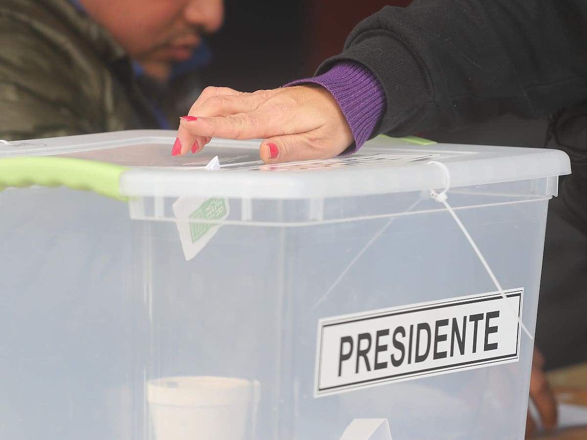 88% está totalmente decidido ir a votar: esta es el candidato que lidera las encuestas, según a última Cadem