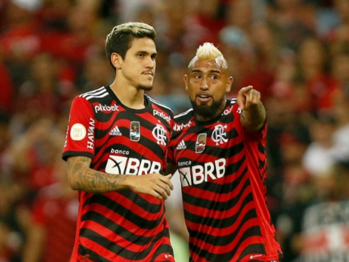 Pedro, goleador del Flamengo, iguala récord histórico de Ivo Basay y de Pelé