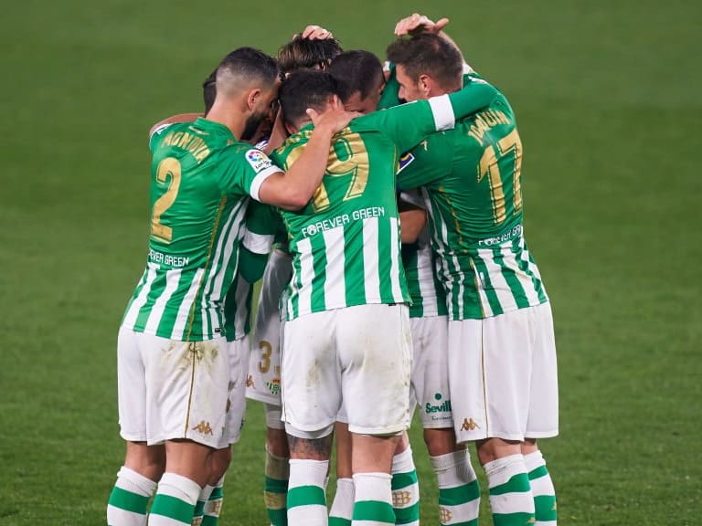 SEVILLE, SPAIN - DECEMBER 23: Guido Rodriguez of Real Betis celebrates after scoring his team&#039;s first goal during the La Liga Santander match between Real Betis and Cadiz CF at Estadio Benito Villamarin on December 23, 2020 in Seville, Spain. (Photo by Mateo Villalba/Quality Sport Images/Getty Images)