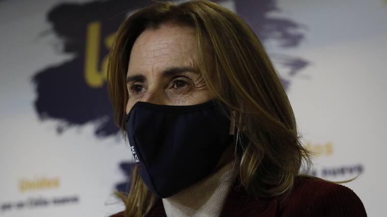16 de Mayo de 2021/SANTIAGO El presidente de la UDI, Javier Macaya; la secretaria general, María José Hoffmann; y candidatos del partido se reúnen para analizar los resultados de las elecciones y esperar los siguientes cómputos.(En la imagen Javier Macaya, María José Hoffmann, Marcela Cubillos, José Manuel Palacio, Arturo Zuñiga)
FOTO:CRISTOBAL ESCOBAR/AGENCIAUNO